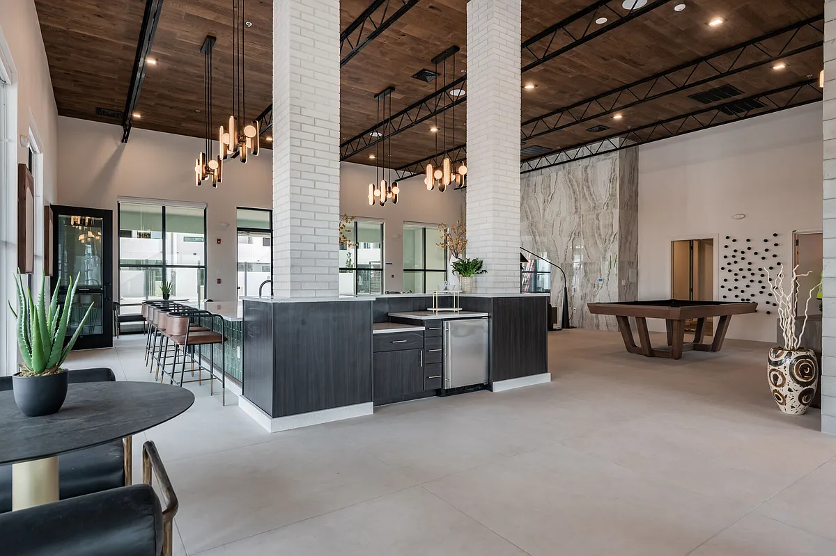 Building Photo - Allaso Olivine
