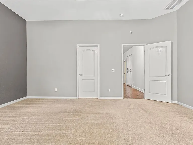 2921 Garzellis Way — Photo 33