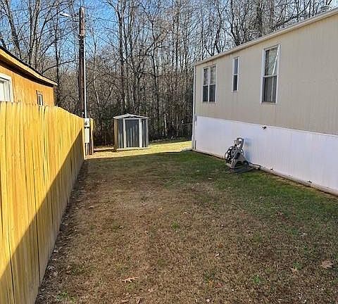 4th image of 1050 Ross Ln Lot 27