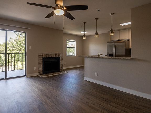 4th image of 1306 Norwalk Ln APT 305