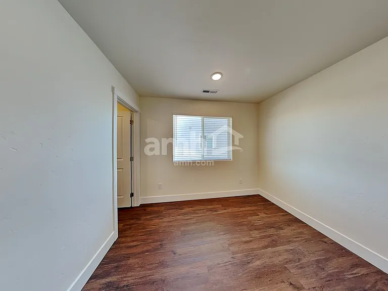 9309 W Wabash St — Photo 19