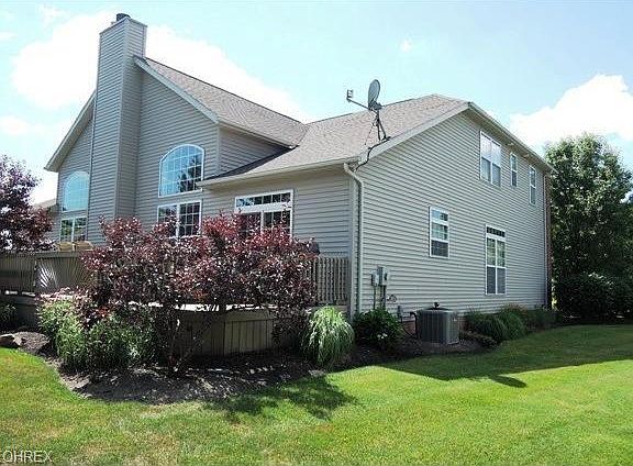 2nd image of 3019 Darien Ln