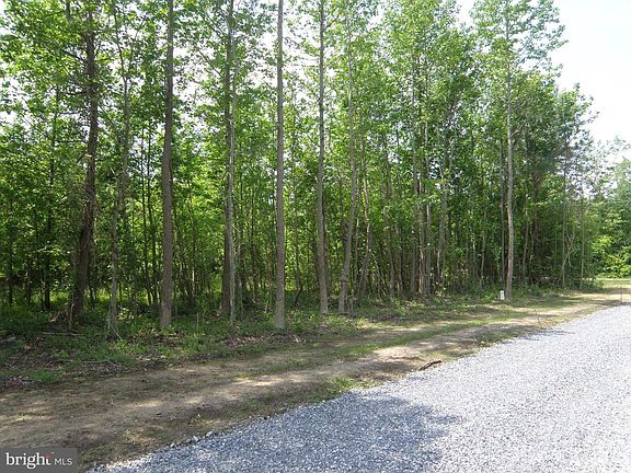 2nd image of LOT B Easement Off #Of