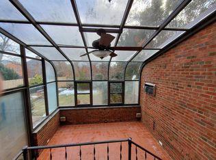 2704 13th St S APT 2, Arlington, VA 22204