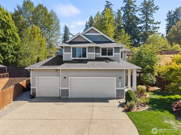 6728 Charlotte Avenue SE, Auburn, WA 98092