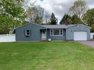 96 Northfield Rd, Coventry, CT 06238