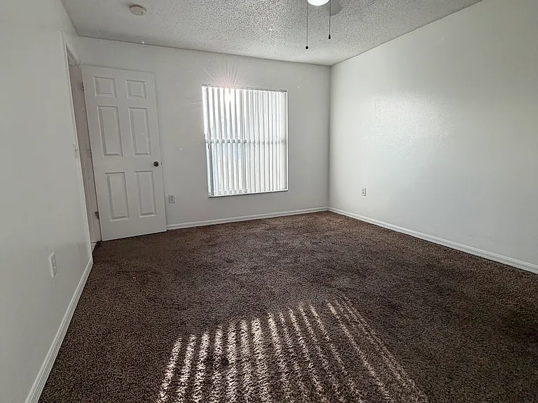 2945 Cialella Pass — Photo 16