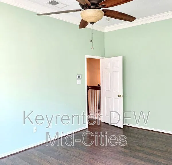 8702 Saddlehorn Dr — Photo 22