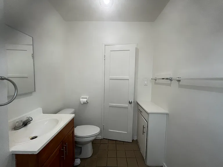 3520 W 39th St — Photo 13