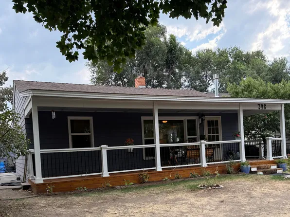 748 NE 4th St, Prineville, OR 97754