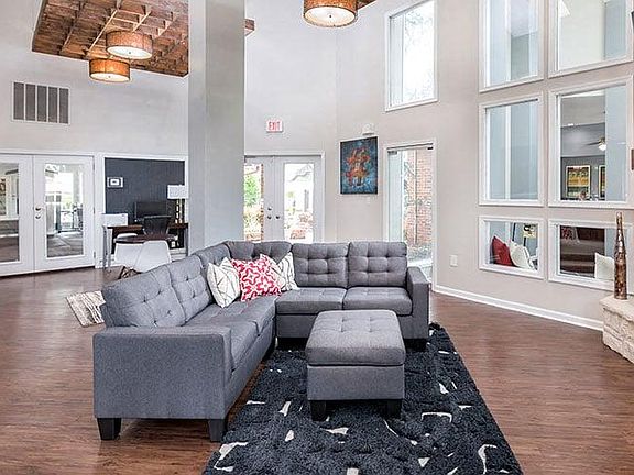 3rd image of 9475 W Broad St #1237