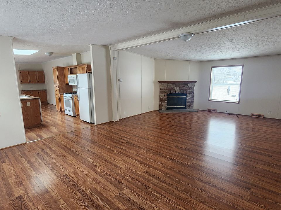 1st image of 6602 Firefly Ct