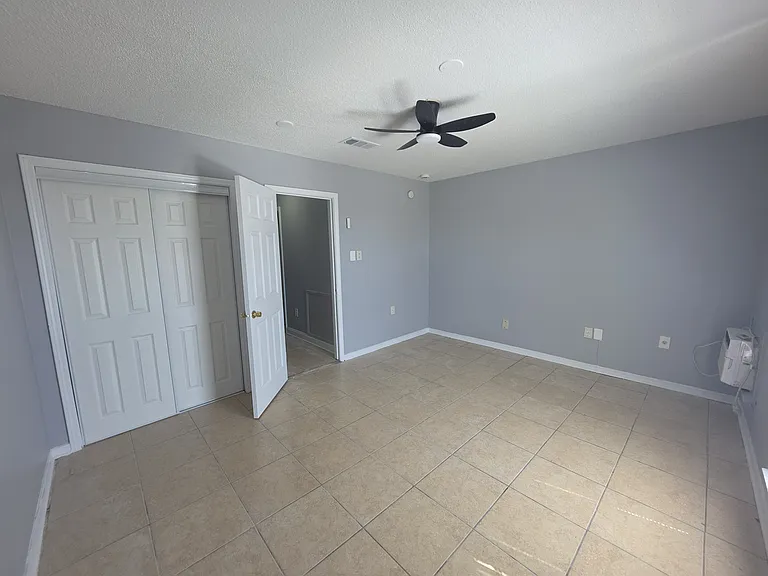 7843-7845 Sail St — Photo 12