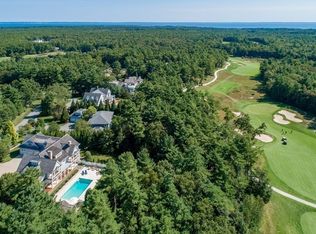 19 High Ridge Dr, Mattapoisett, MA 02739