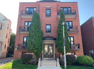 468 Clarence St E #4, Ottawa, ON K1N 5S1