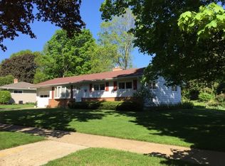26 S Eau Claire Ave, Madison, WI 53705