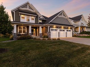 5280 Polaris Ln N, Plymouth, MN 55446