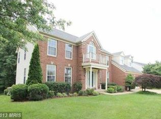 12800 Old Club Ln, Reston, VA 20191