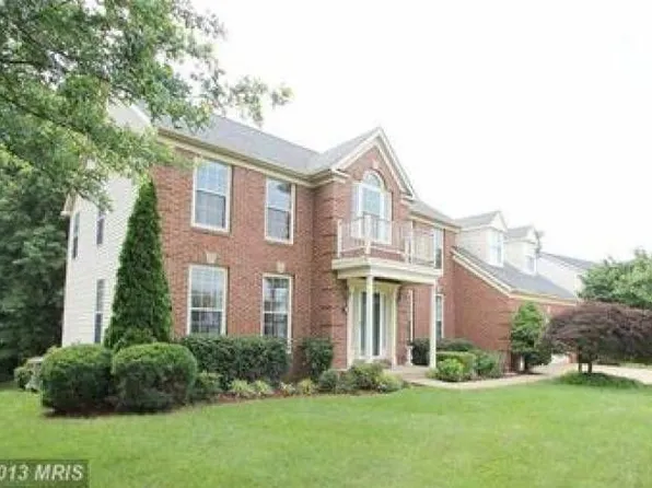 12800 Old Club Ln, Reston, VA 20191