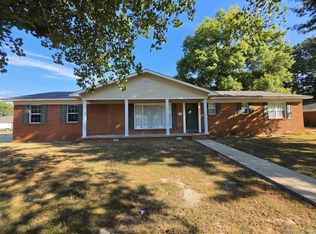 302 Mildred Dr E, Wynne, AR 72396