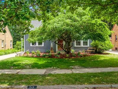 311 Oak Knolls Ave, Rockford, IL, 61107