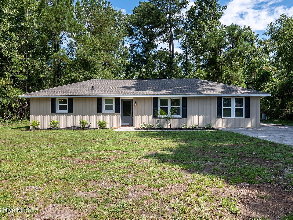 1st image of 1564 Herndon Road