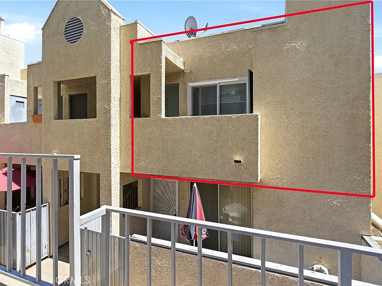 18209 Sierra Hwy #30 — Photo 5
