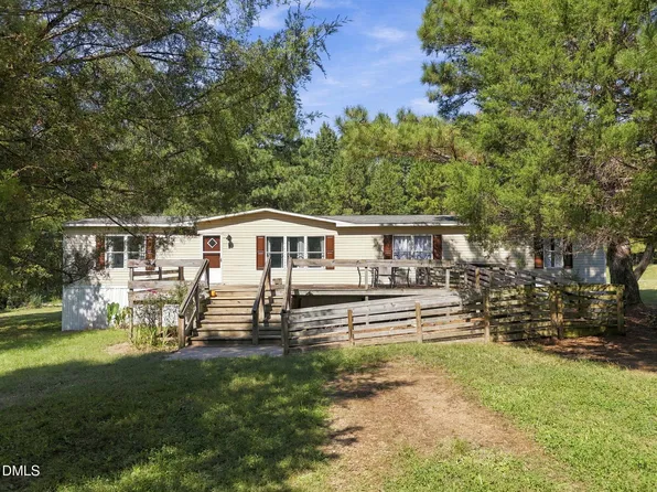261 Blue Grass Dr, Warrenton, NC 27589