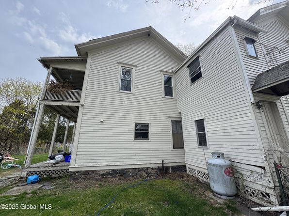 2411 State Route 67, Pittstown, NY 12094