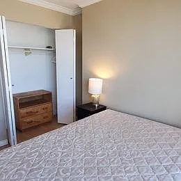 HOWE 2505 - 2505-1188 Howe St., Vancouver, BC V6Z 2S8 — Photo 2