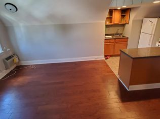 439 S Aiken Ave APT 9, Pittsburgh, PA 15232