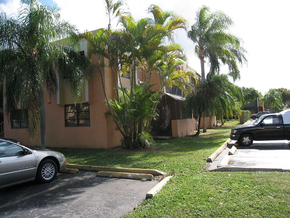 1st image of 7947 SW 104th St APT 204-C