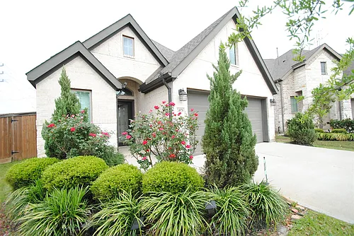 24978 Tidmor Ln Photo 1