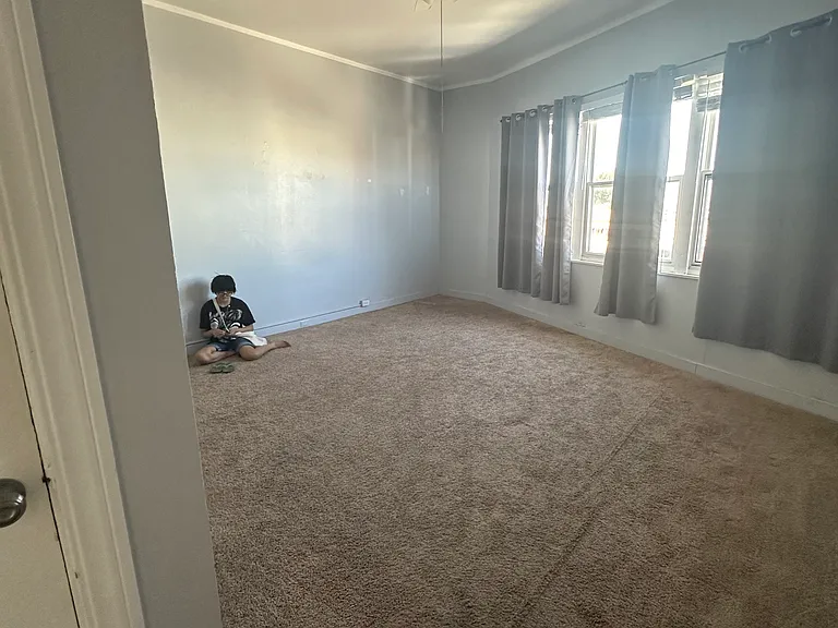 523 San Mateo Ave — Photo 15