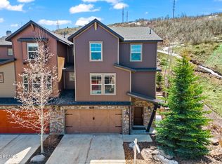 927 W Abigail Dr, Kamas, UT 84036