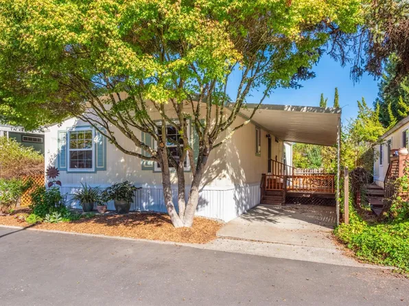 8800 Green Valley Road #14, Sebastopol, CA 95472