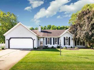 14914 Fairfield Dr, Granger, IN