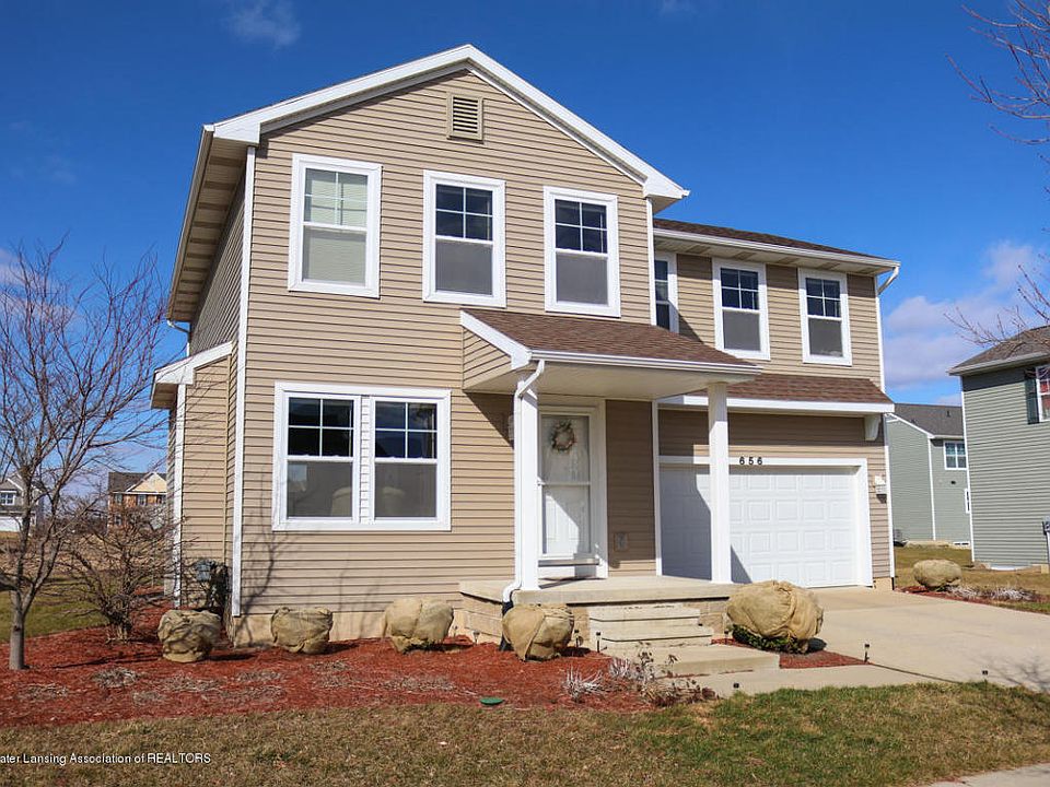 1st image of 656 Phoebe Ln