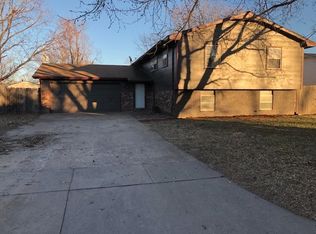 3414 S Illinois Ave, Wichita, KS 67217