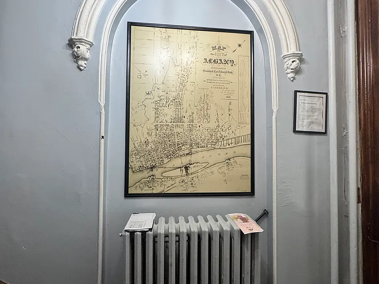 324 Hudson Ave #3 — Photo 9
