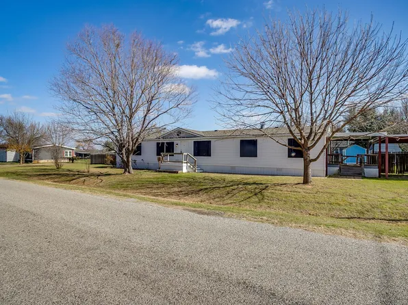 646 Whisperview Cir, Granbury, TX 76049