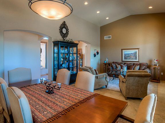 4th image of 11061 N Pusch Ridge Vistas Dr
