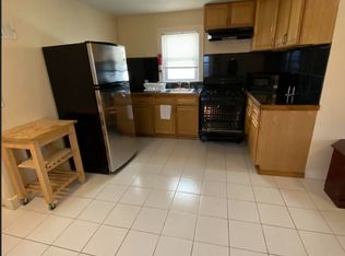 95 Paul Robeson Blvd #95C, New Brunswick, NJ 08901