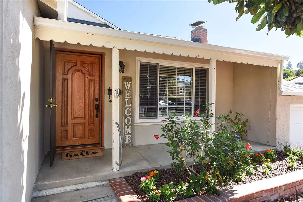 16220 Carolyn St photo 1