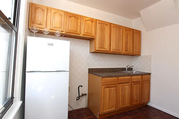 Rented by N.C. Pepe Corp. | media 8