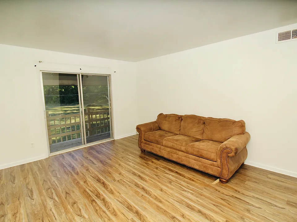 200 W Young Cir #306