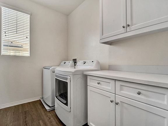 3rd image of 3228 E Olympic Dr