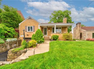 493 Parkview Dr, Pittsburgh, PA 15243