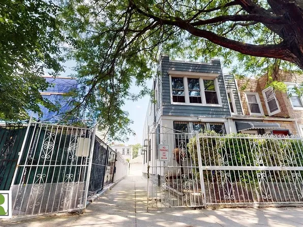 525 E 28th St, Brooklyn, NY 11210