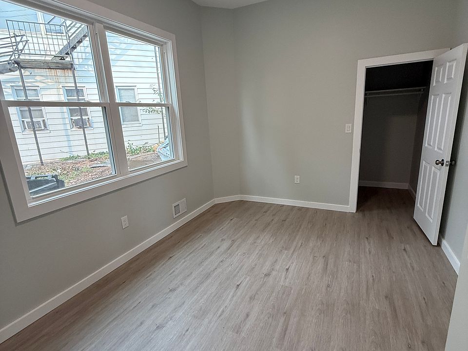 Bedroom #1, size 14ft x 10 ft